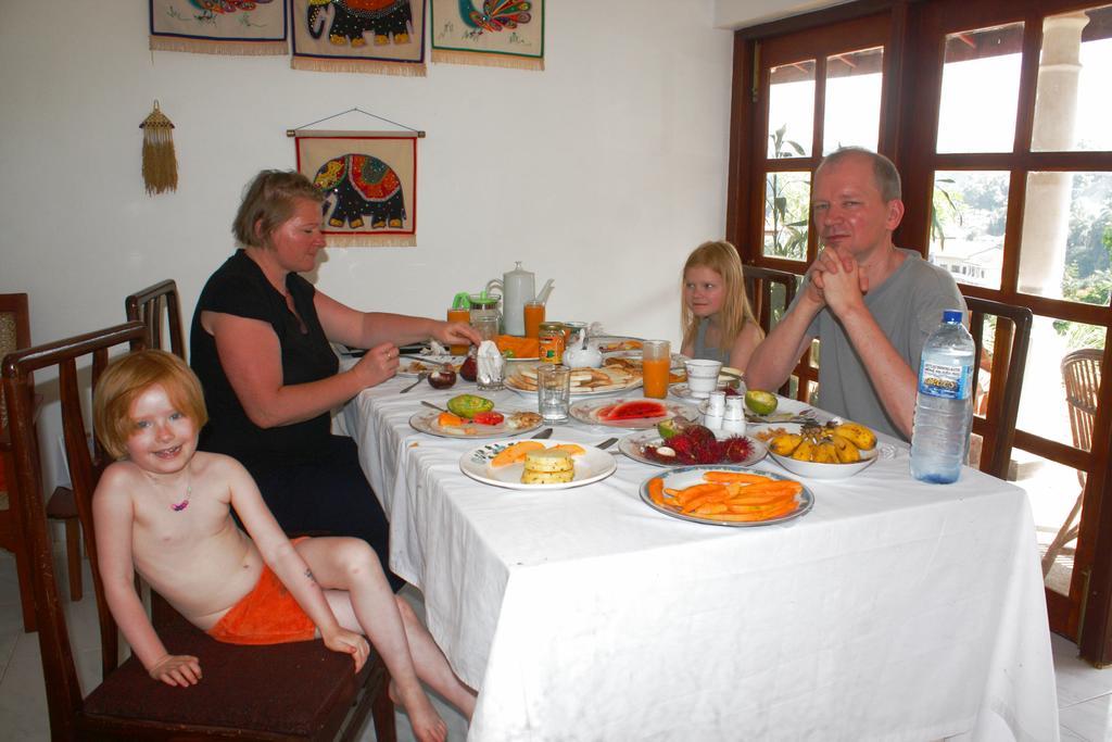 Imaaga Kandy Residence Exteriör bild